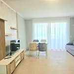 Apartment Dea's Golem (Tirana)