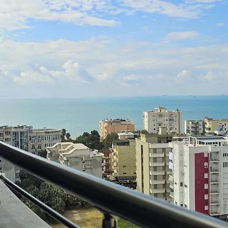 Dea's Apartment Golem (Tirana)