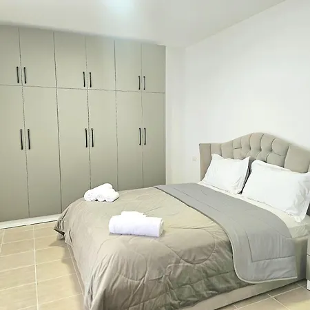 Apartament Dea's