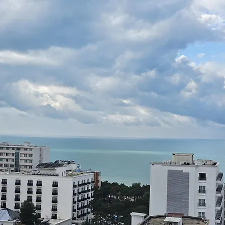 Dea's Apartman Golem