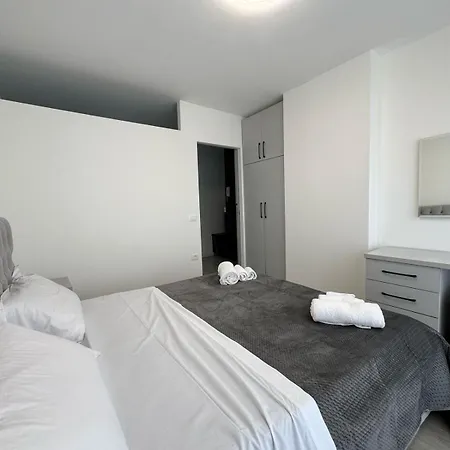 Apartamento Dea's Golem (Tirana)