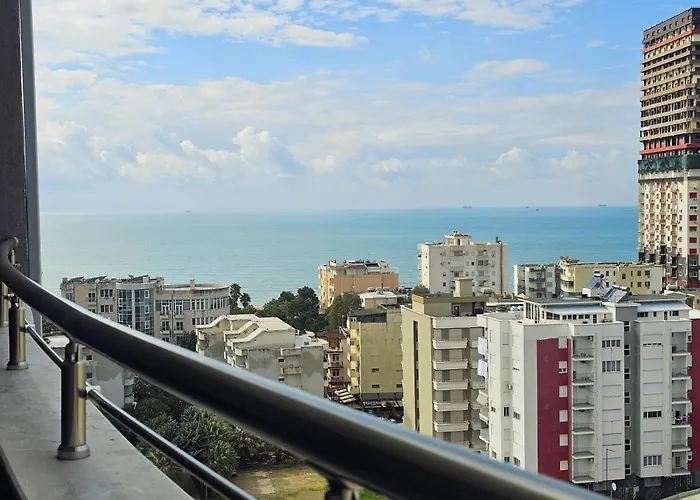 Dea's Apartment Golem (Tirana)